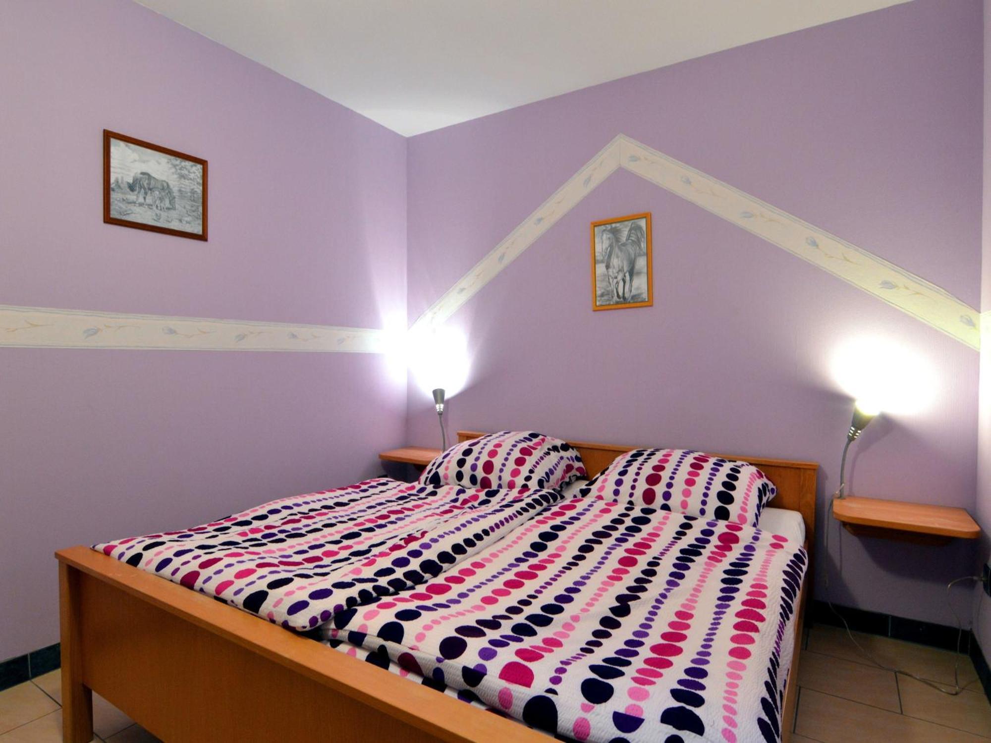 Comfy Holiday Home In Burg Reuland With Sauna Terrace Bbq Eksteriør billede