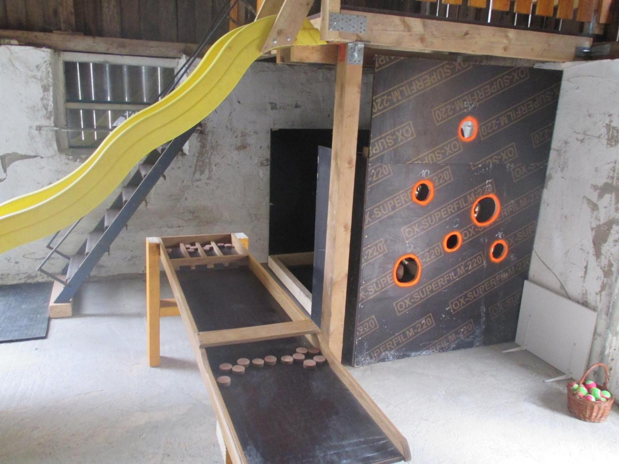 Comfy Holiday Home In Burg Reuland With Sauna Terrace Bbq Eksteriør billede